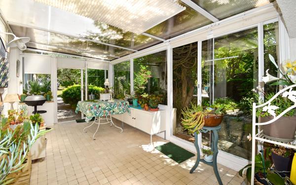 Maison à vendre    5 pièces •  Uzès