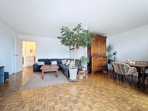 APPARTEMENT METRO   Villejuif 3 pièces 70.28 m2 Avec BOX - CAVE