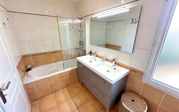 Maison à vendre    5 pièces • 151,46 m2 Meaux