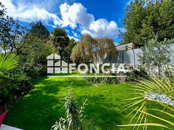 À vendre Maison 5 pièces 129.98 m² - La Roche-sur-yon 85000