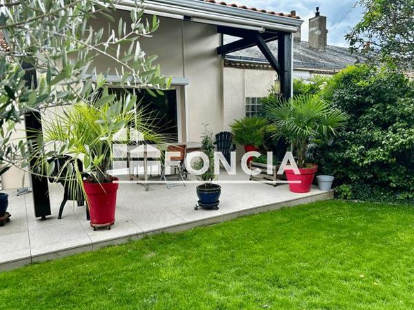 À vendre Maison 5 pièces 129.98 m² - La Roche-sur-yon 85000