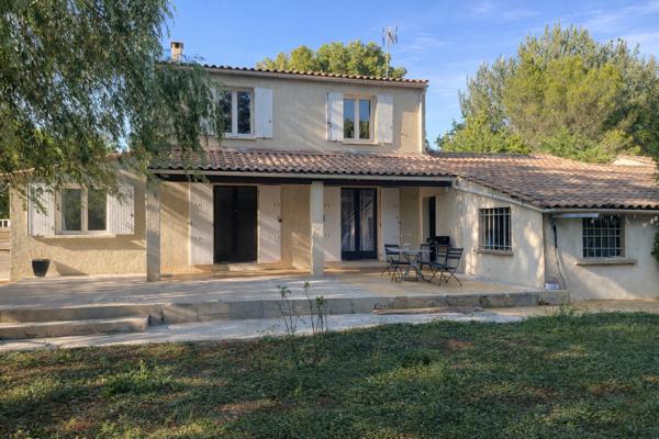 EXCLUSIVITE A CAUMONT SUR DURANCE - LE THOR - PROCHE CAVAILLON - AVIGNON - MONTFAVET - MAISON DE 101M² DE SURFACE HABITABLE SUR UN TERRAIN DE 810 M² ET UN GARAGE DE 50 M²