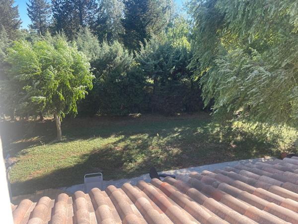 EXCLUSIVITE A CAUMONT SUR DURANCE - LE THOR - PROCHE CAVAILLON - AVIGNON - MONTFAVET - MAISON DE 101M² DE SURFACE HABITABLE SUR UN TERRAIN DE 810 M² ET UN GARAGE DE 50 M²