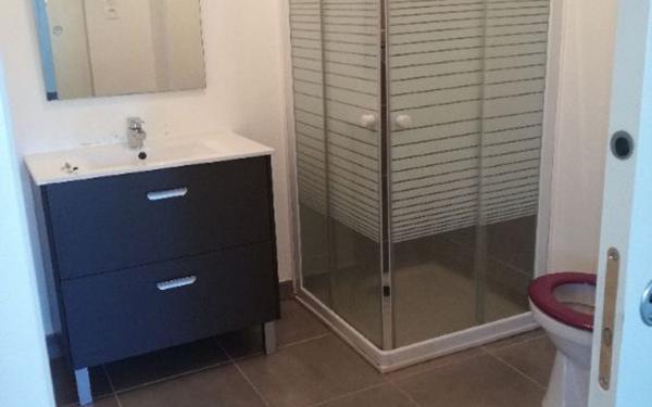 Appartement à louer    2 pièces • 47,72 m2 Nîmes