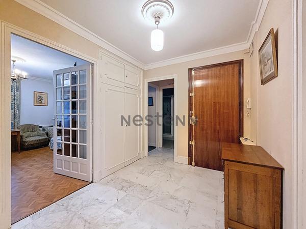 RARE AU QUAI PAUL BERT, PROCHE TRAMWAY, APPARTEMENT T5+BALCON+PARKING ET GARAGE+ CAVE