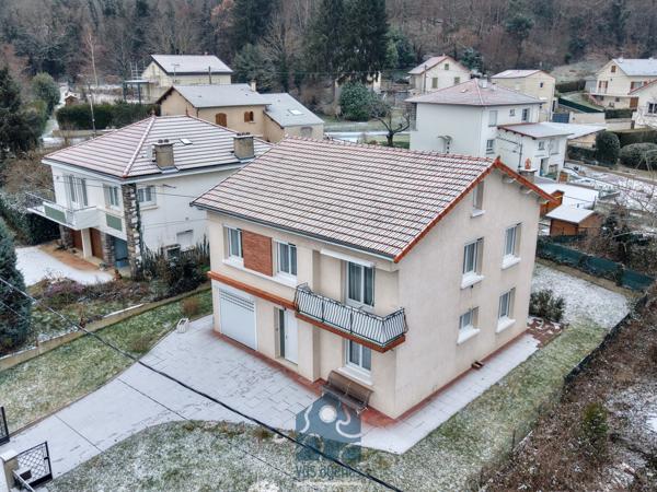 Maison 6 pièce(s) 4 chambre(s) 145 m²