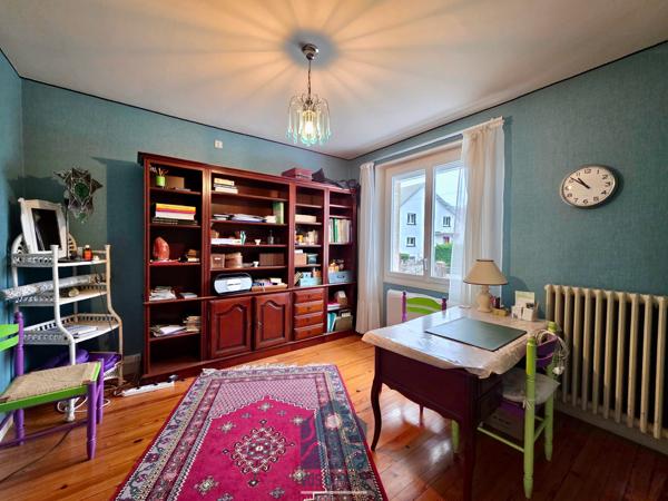 Maison 6 pièce(s) 4 chambre(s) 145 m²
