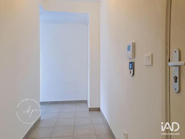 Location appartement 2 pièces 42 m² Brétigny-sur-Orge