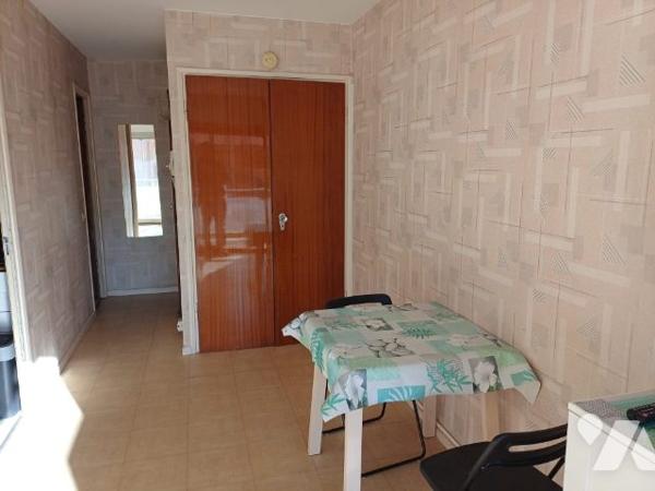 Studio 2 min plage avec terrasse