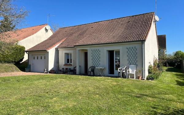 Maison à vendre    3 pièces •  Saint-Aignan