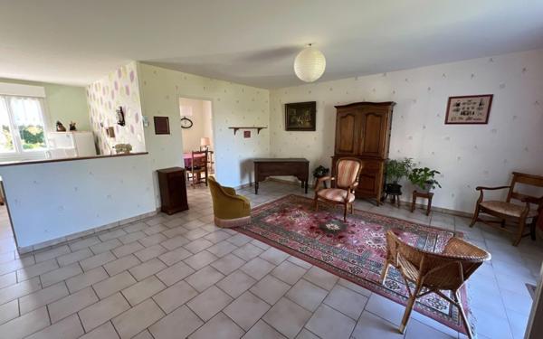 Maison à vendre    3 pièces •  Saint-Aignan