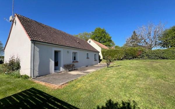 Maison à vendre    3 pièces •  Saint-Aignan