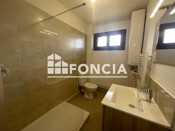 Location Appartement 2 pièces 45.07 m² - 75 AVENUE DU MARECHAL FOCH Marseille 13004