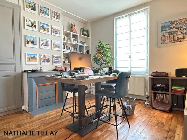 Orléans Dunois, maison bourgeoise à vendre, grand jardin et stationnements, parcelle 457 m²