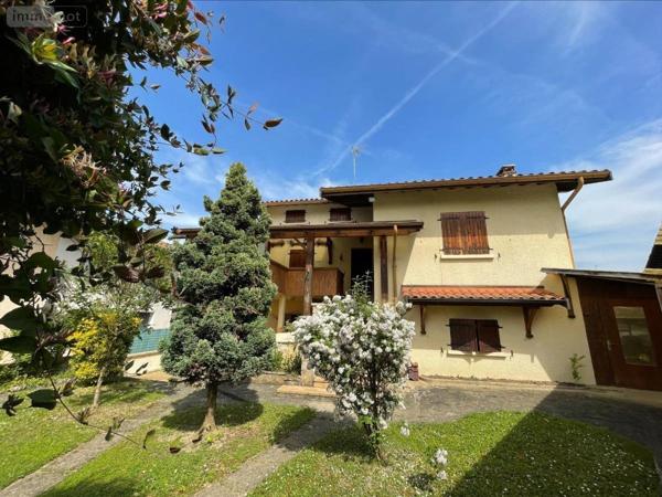 Maison à vendre à Péronnas dans l'Ain (01960), ref : 01083-1903