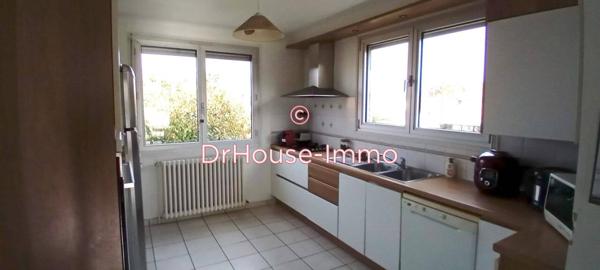 Maison à vendre 11 pièces de 196 m²