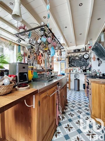 Maison 7 pièces de 174 m² à Vénissieux (69200)