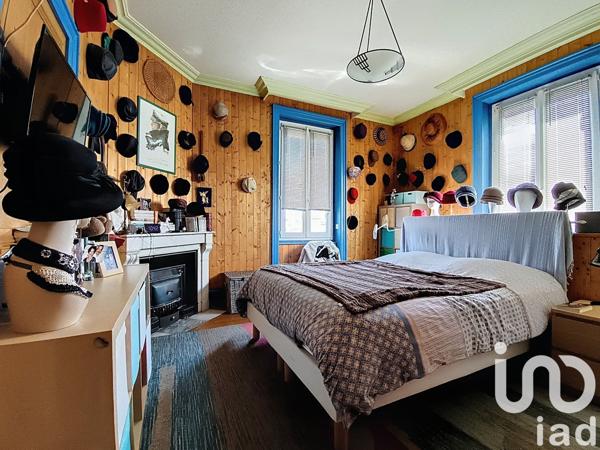 Maison 7 pièces de 174 m² à Vénissieux (69200)