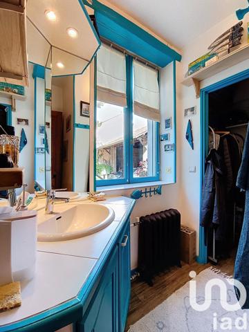 Maison 7 pièces de 174 m² à Vénissieux (69200)