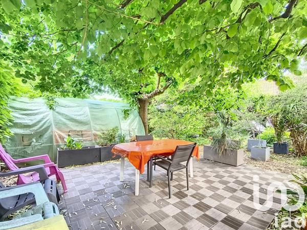 Maison 7 pièces de 174 m² à Vénissieux (69200)