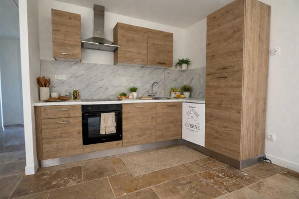 Maison  3 pièce(s)  2 chambre(s)  84.2 m²