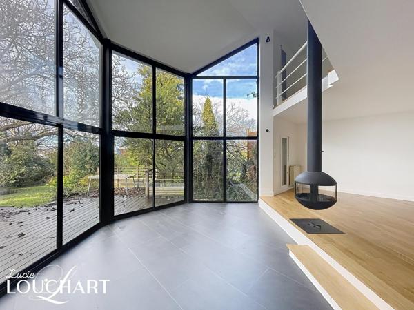 MAISON FAMILIALE EN CENTRE-VILLE