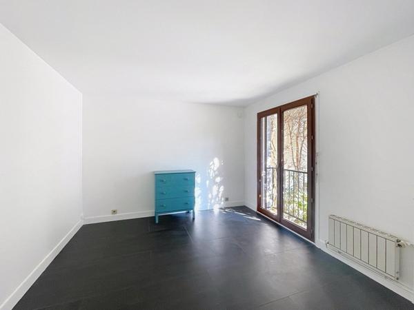 MAISON FAMILIALE EN CENTRE-VILLE