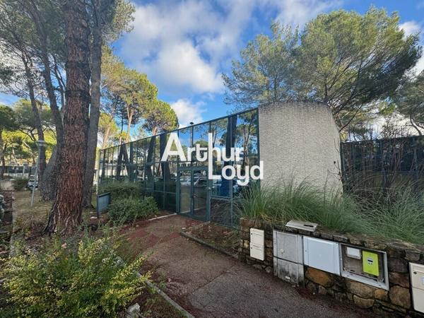 Bureaux à vendre 230 m² - Type bâtiment indépendant - Mougins
