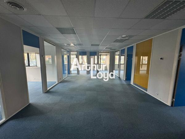 Bureaux à vendre 230 m² - Type bâtiment indépendant - Mougins