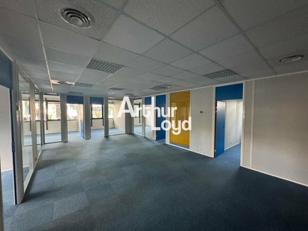 Bureaux à vendre 230 m² - Type bâtiment indépendant - Mougins