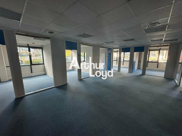 Bureaux à vendre 230 m² - Type bâtiment indépendant - Mougins