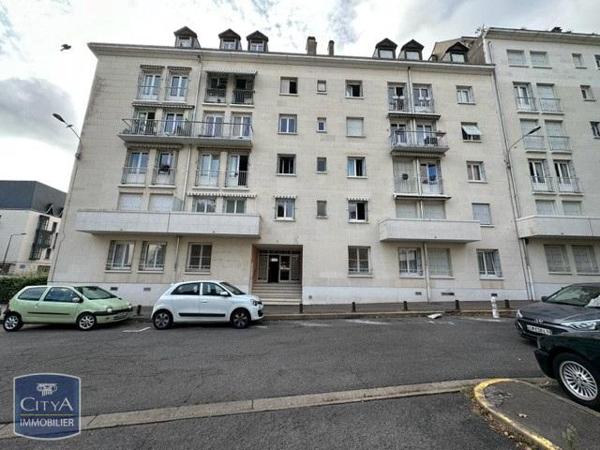 Appartement à louer 2 pièces 67.35m²