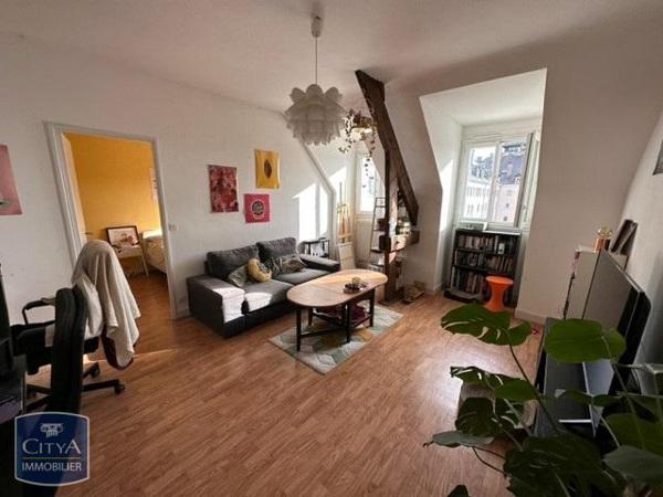 Appartement à louer 2 pièces 67.35m²