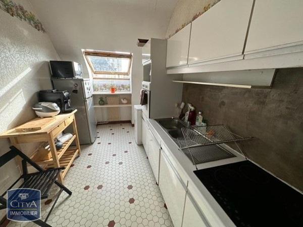 Appartement à louer 2 pièces 67.35m²