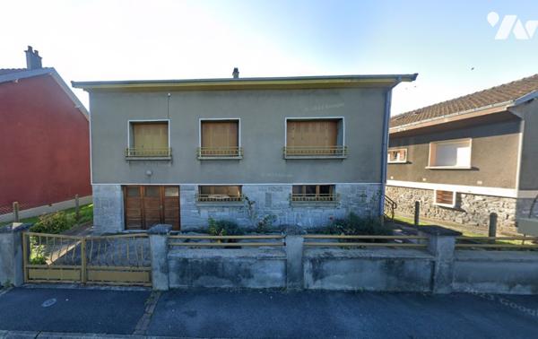 Maison à usage d'habitation, 23 rue Jean Claude Devouge à AUBRIVES, cadastrée section AB  n°21