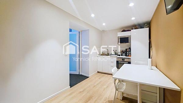 Immeuble mixte avec hangar 226 m² rare