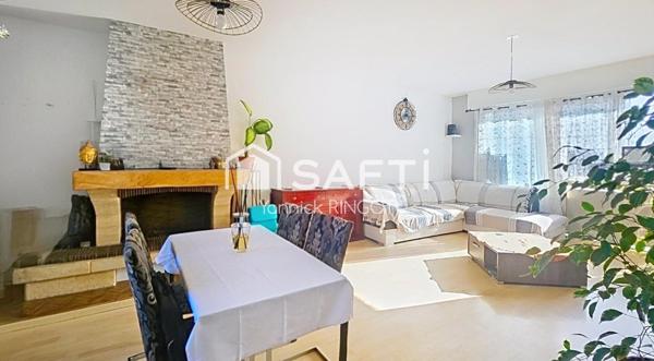 Immeuble mixte avec hangar 226 m² rare