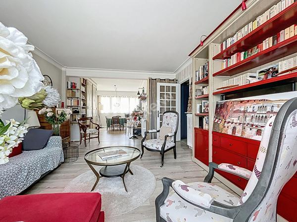 EXCLUSIVITE / NANTES ROND POINT DE VANNES Appartement T5 92m² / 3 CHAMBRES / ASCENSEUR / QUARTIER DYNAMIQUE