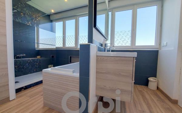 Appartement à vendre    3 pièces • 70,05 m2 La Rochelle