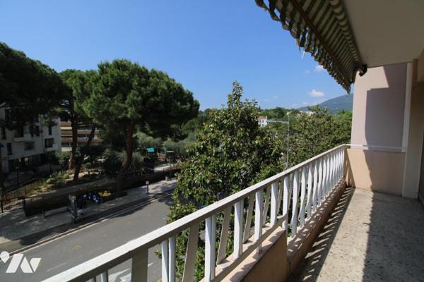VENTE EN IMMO-INTERACTIF® : APPARTEMENT T3 - Vence - Alpes-Maritimes (06)