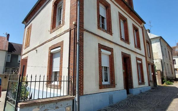 Maison à vendre    5 pièces • 110 m2 Tourouvre