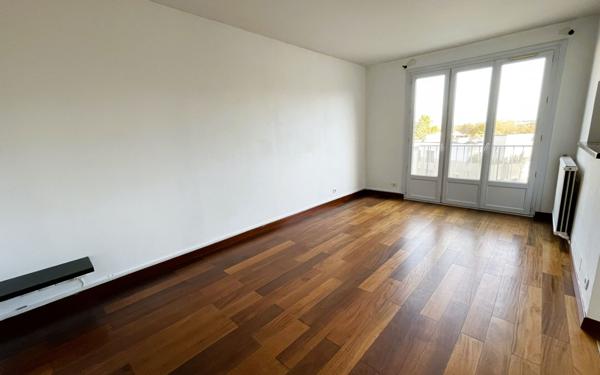Appartement à vendre    3 pièces • 59,78 m2 Antony