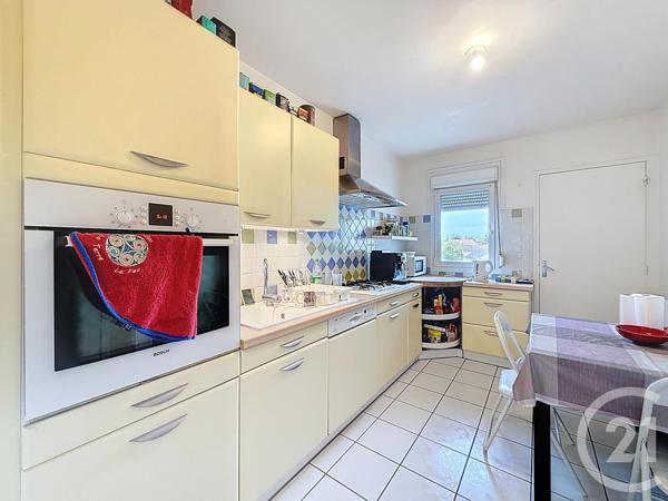 Appartement F4 à vendre  4 pièces - 80 m2 TROYES - 10