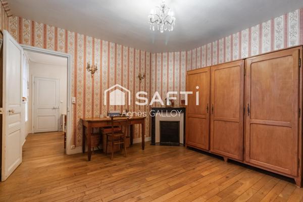 Beaux volumes et beau potentiel