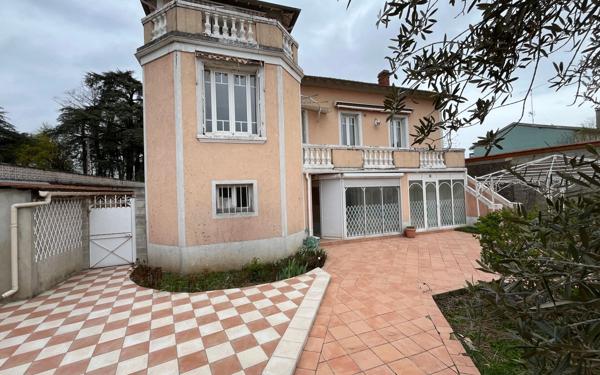 Maison à vendre    9 pièces • 265 m2 Bourg-de-Péage