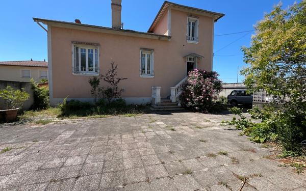 Maison à vendre    9 pièces • 265 m2 Bourg-de-Péage