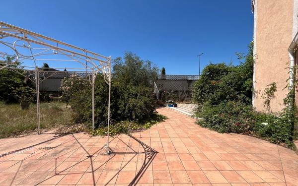 Maison à vendre    9 pièces • 265 m2 Bourg-de-Péage