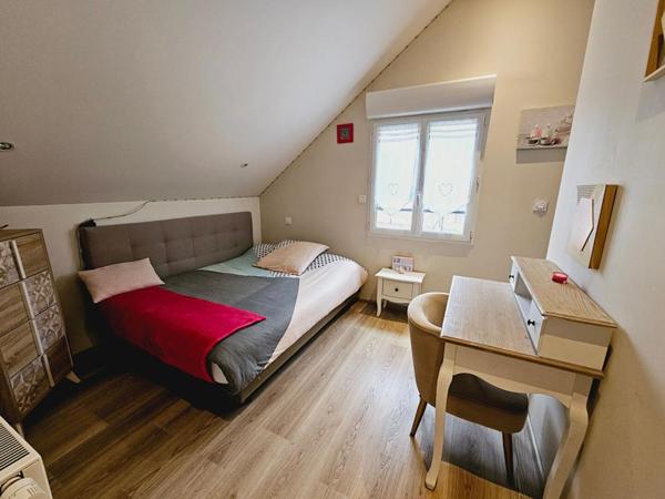 BOURGES MAISON 5 PIECES 88M² PISCINE JARDIN