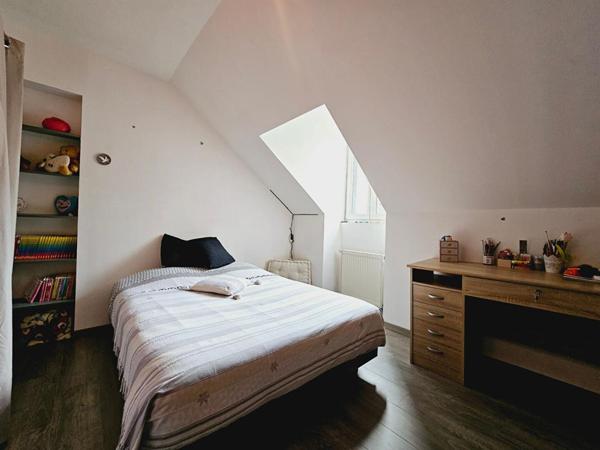 BOURGES MAISON 5 PIECES 88M² PISCINE JARDIN