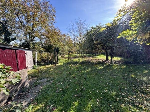 Villiers-sur-Morin (77580) Maison individuelle à rénover, double garage, dépendance, jardin